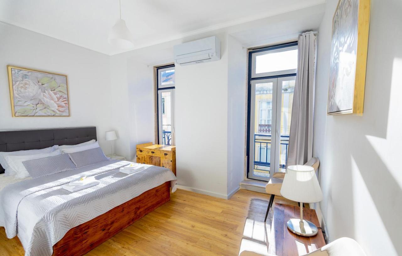 Lisboa Intendente 3Bedroom Apartment With Balcony Zewnętrze zdjęcie