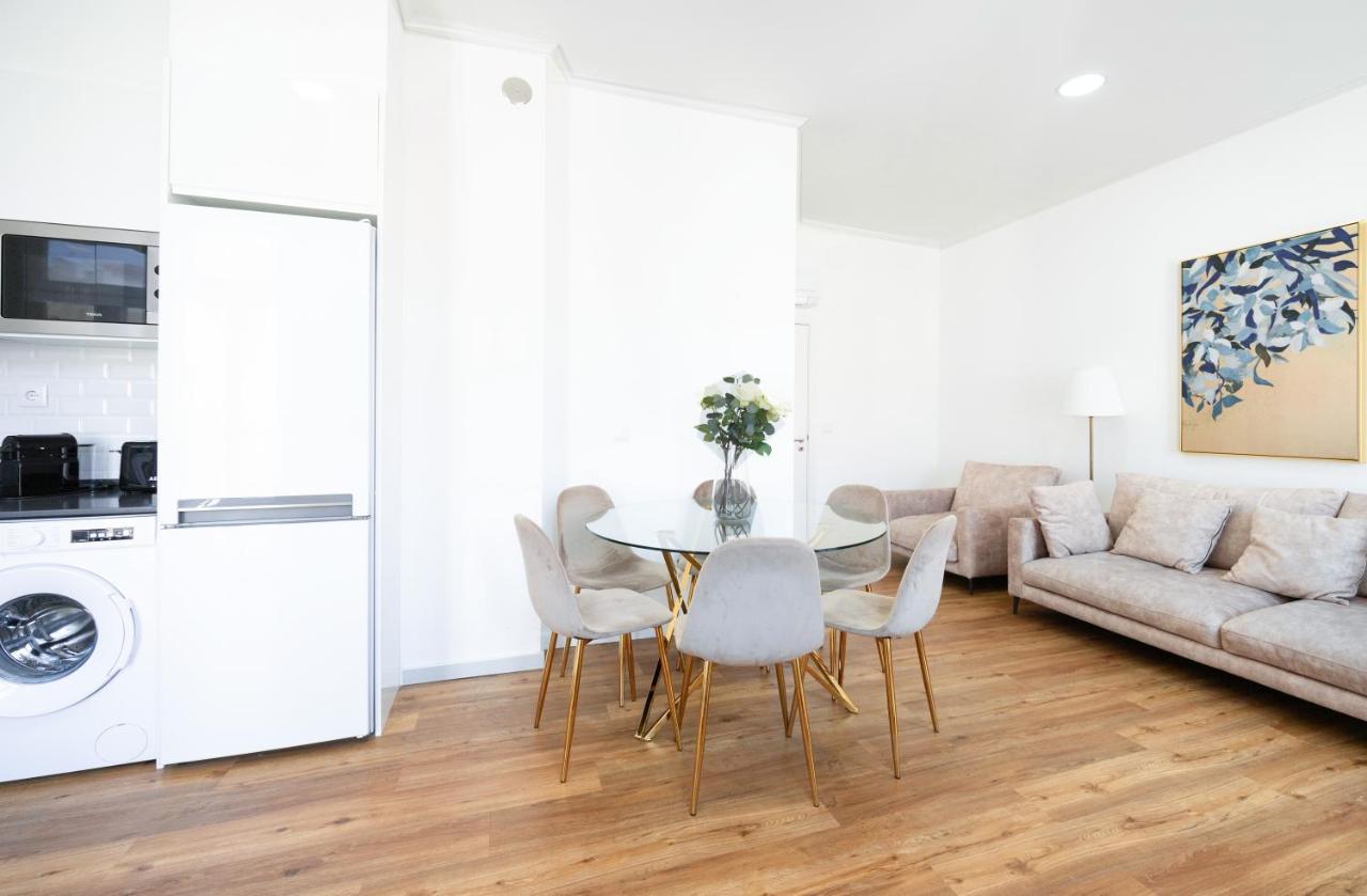 Lisboa Intendente 3Bedroom Apartment With Balcony Zewnętrze zdjęcie