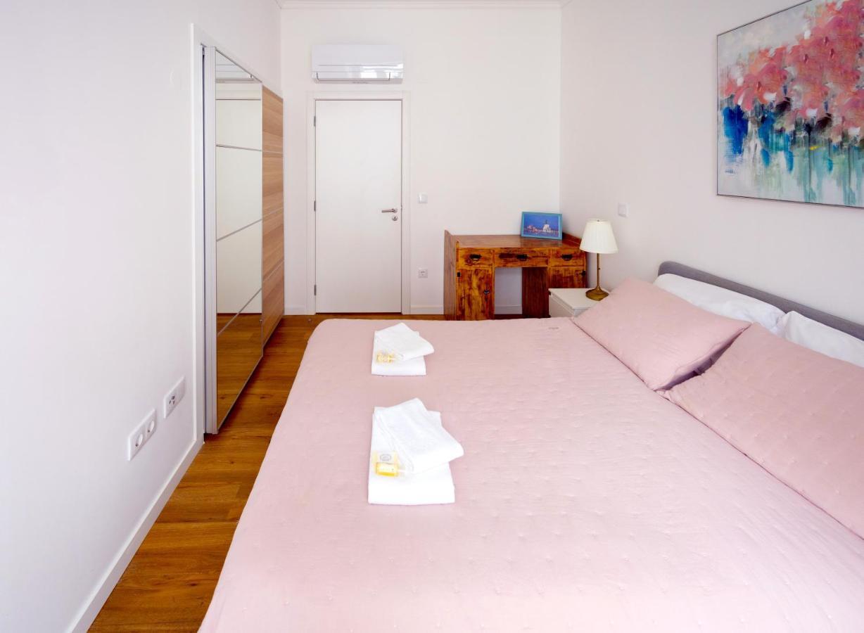 Lisboa Intendente 3Bedroom Apartment With Balcony Zewnętrze zdjęcie